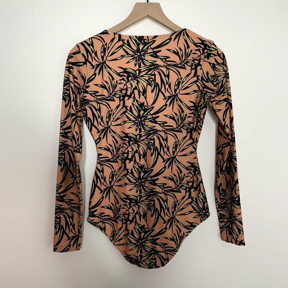 SEEA Solanas Surf Suit SwimSuit One Piece Swim Womens Womens Medium - Picture 2 of 12